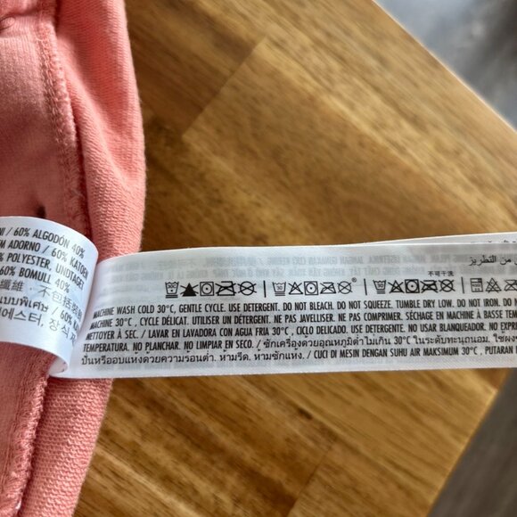 Disney Cruise Line THE DREAM OF EUROPE 2023 Minnie Mouse Tunic Sweatshirt LARGE - Picture 4 of 12